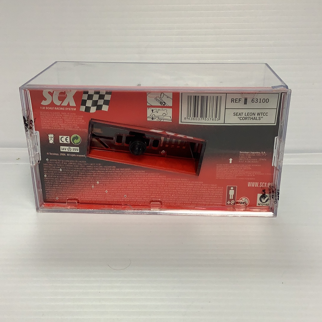 Slot car box for 1/32 scale Seat Leon WTCC "Corthals" for SCX 63100