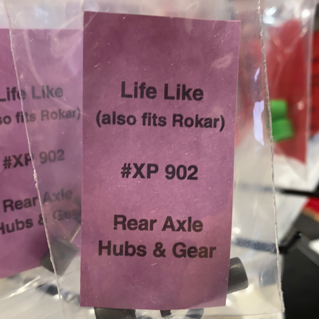Label showing "Life Like (also fits Rokar) #XP 902 Rear Axle Hubs and Gear"