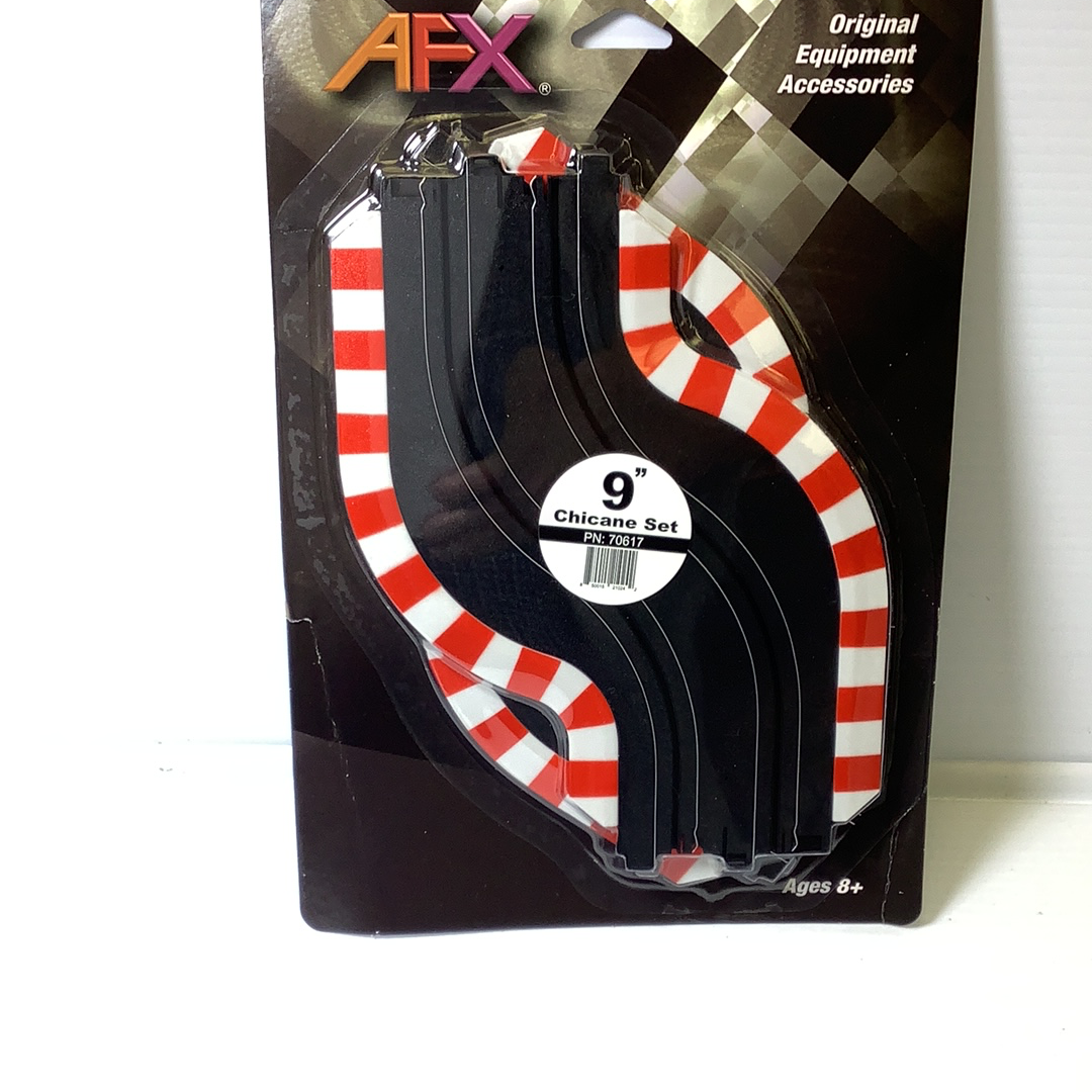Red and white striped race track chicanes for RC cars for AFX RaceMaster 70617
