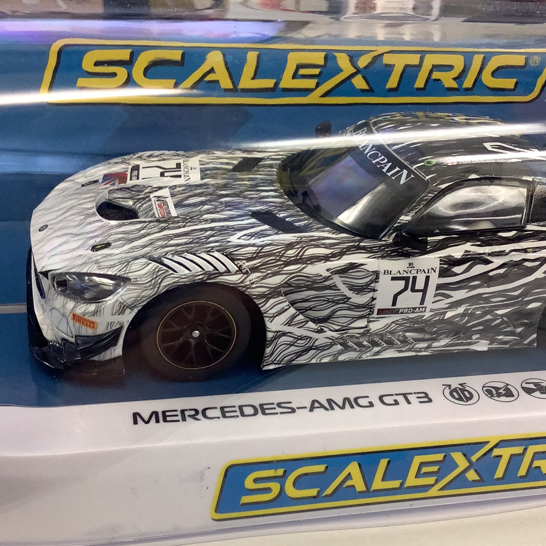 Mercedes AMG GT3 Monza 2019 RAM Racing C4162 Scalextric