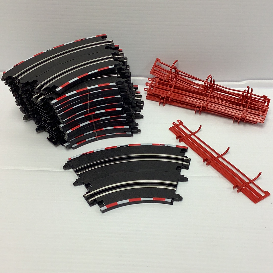 Black and red barrier track pieces for model railway layout for Johnny Lighting JL2003