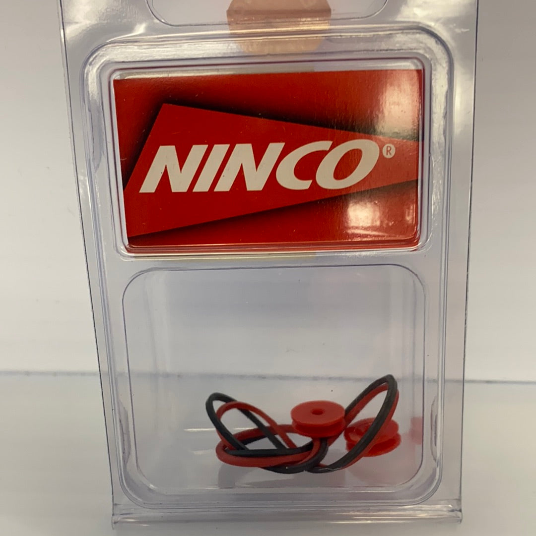 Black and red 4WD belt and pulley accessory kit for slot cars for NINCO 1/32 Slot cars 80206