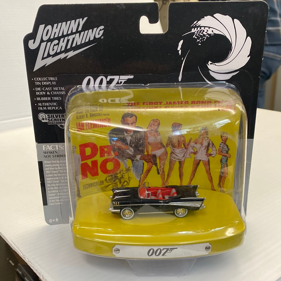 Die-cast car toy: 1957 Bel Air convertible with figures for Johnny Lightning JLDR013