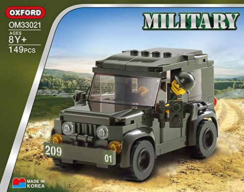 Dark green toy military jeep model, ready for action for Oxford OXF33021