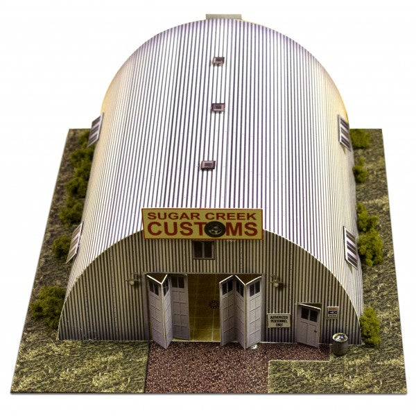 Model kit of a corrugated metal Quonset hut building facade for Innovative Hobby Supply BK6400
