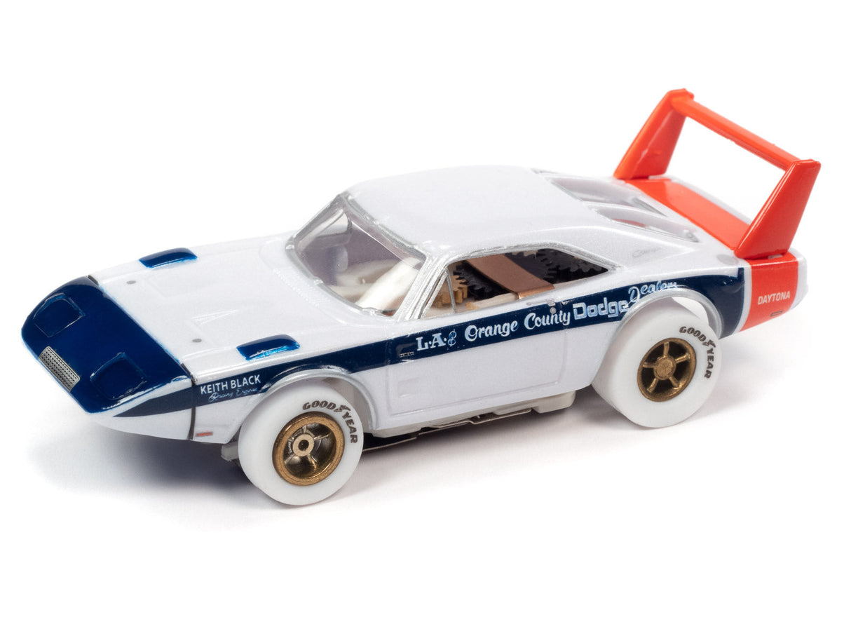White and blue slot car with red tow hook for Auto World SC373