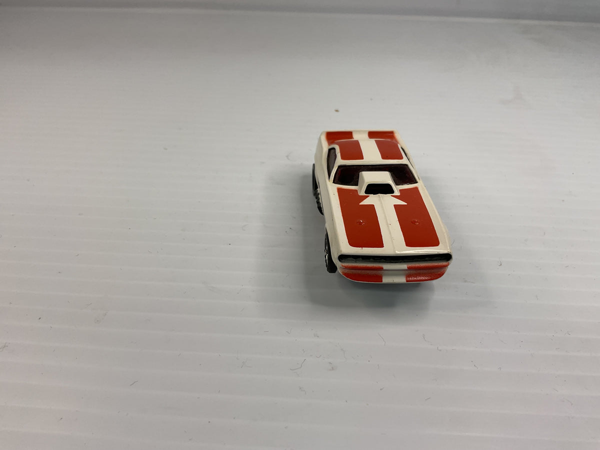 Aurora AFX non-magnatraction Plymouth "Cuda" Funny Car White/Red | 1758 | Aurora - AFX