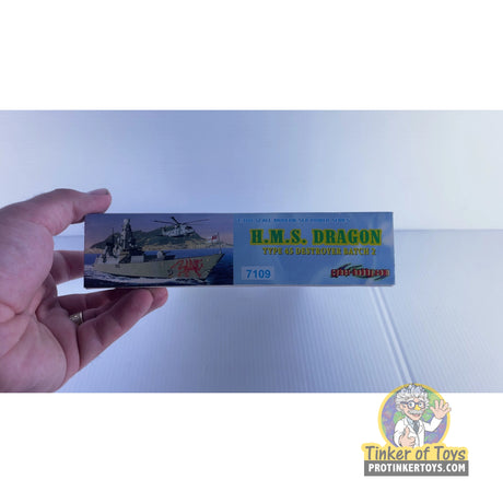 H.M.S. Dragon Type 45 Destroyer Batch 2 1:700 | PENDING-1692001-07031209-C041 | Dragon