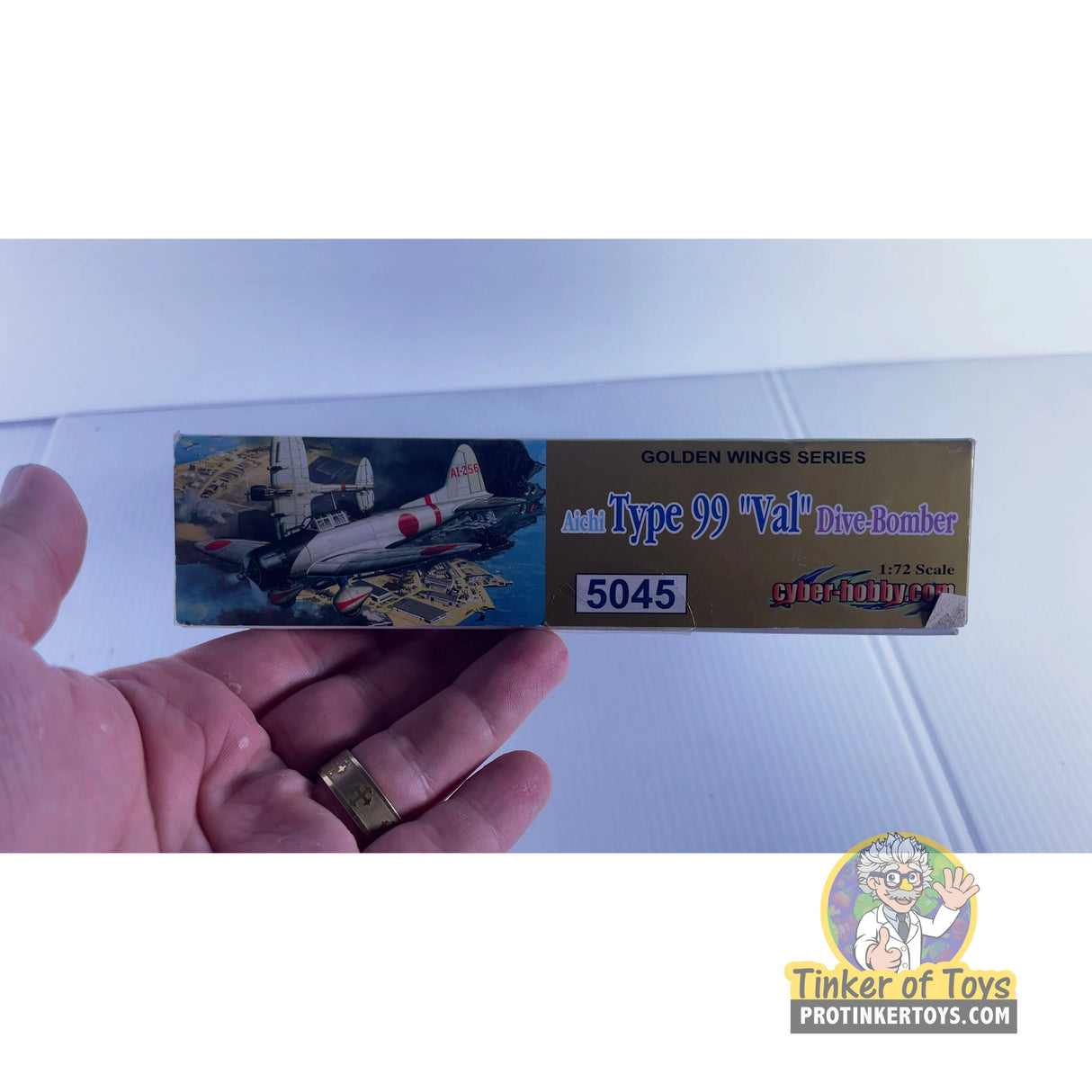 Aichi Type 99 "Val" Dive-Bomber 1:72 | PENDING-1692001-07031218-C042 | Needs Brand Review