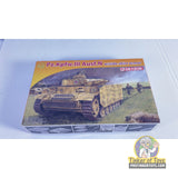 Pz.Kpfw.III Ausf.N w/side-skirt armor 1:72 | 7407 | Dragon