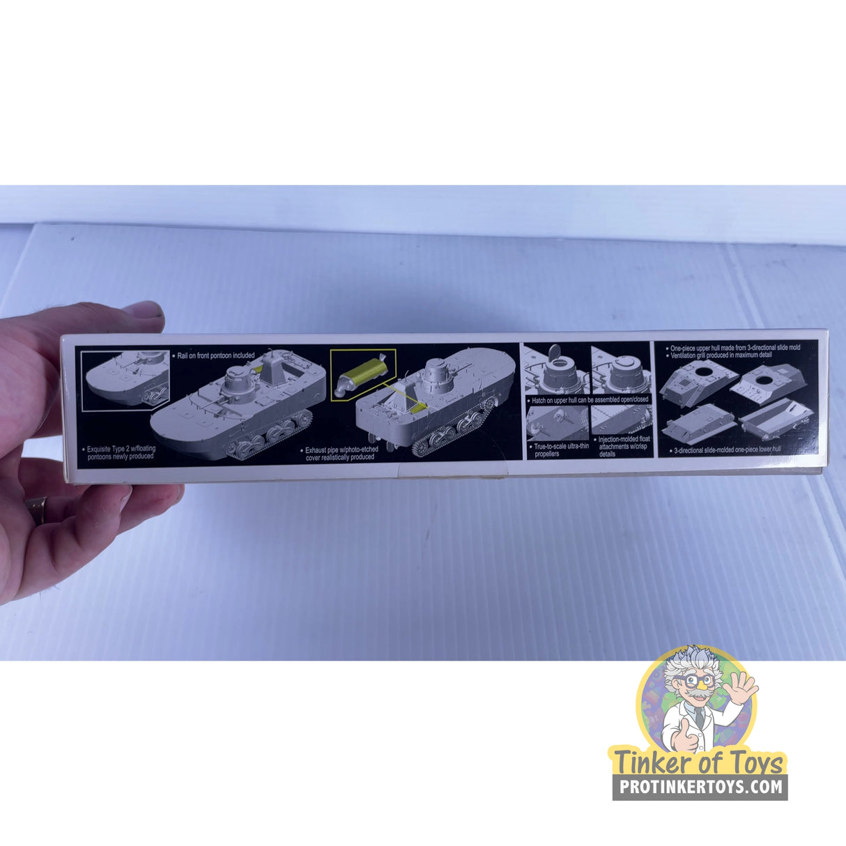 IJN Type 2 Ka-Mi w/Floating Pontoon Amphibious Tank 1:72 | 7485 | Dragon