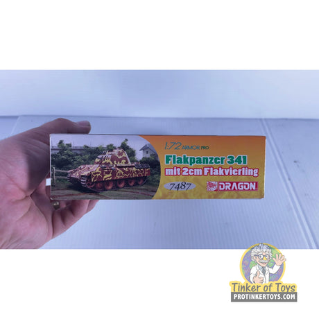 Flakpanzer 341 mit 2cm Flakvierling 1:72 | PENDING-1692001-07031259-C070 | Dragon