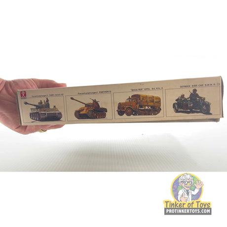 Panzerkampfwagen VI Tiger I Sd.Kfz.181 1:48 | PENDING-1692001-07071401-C151 | Bandai