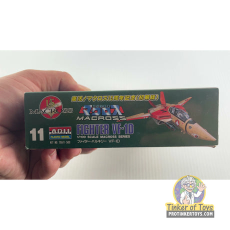 Fighter VF-1D 1:100 | PENDING-1692001-07071544-C213 | Arii