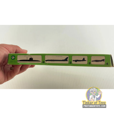 1692001 07090959 C055 1:700 | SW-400 | Needs Brand Review