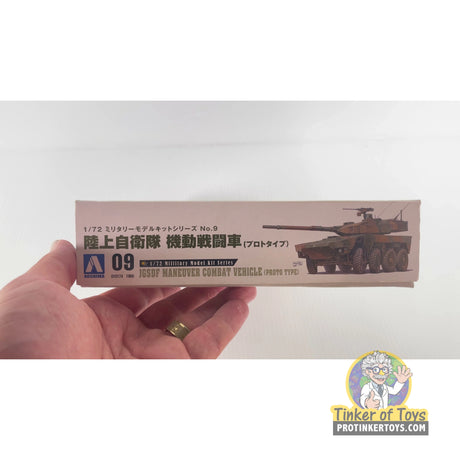 JGSDF Maneuver Combat Vehicle (Proto Type) 1:72 | 001074 | Aoshima
