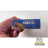 Samochód pancerny Ford Tfc 1:72 | 72100 | Needs Brand Review