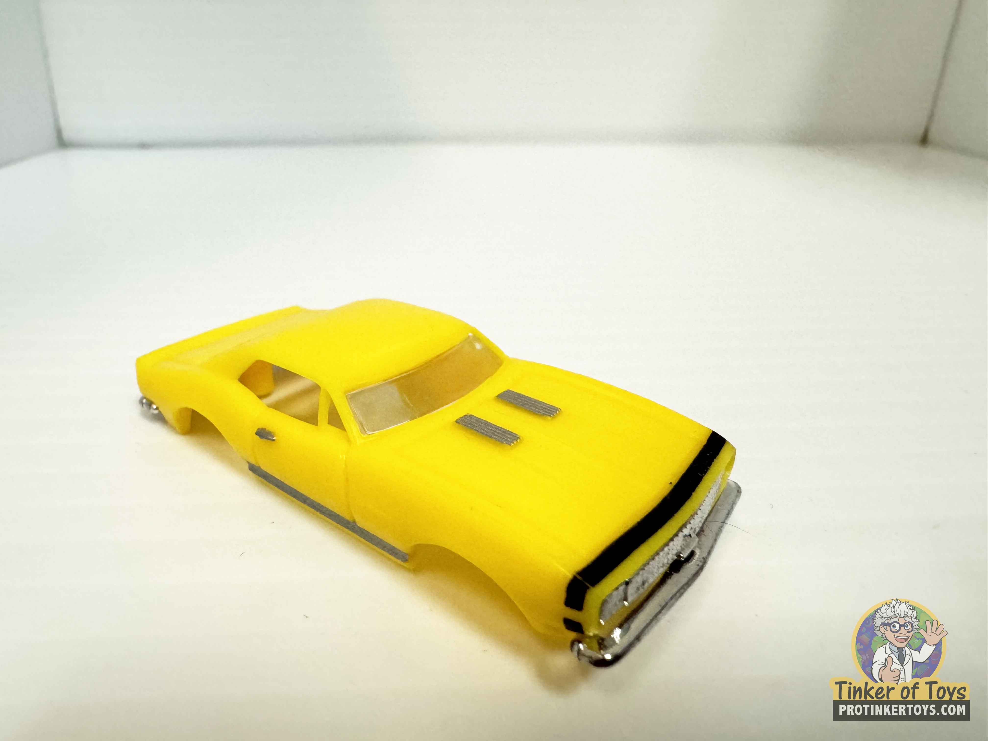 1967-camaro-yellow-black-
