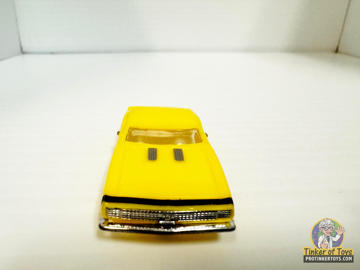 1967 Camaro Yellow Black Stripe | MM02092 | Model Motoring