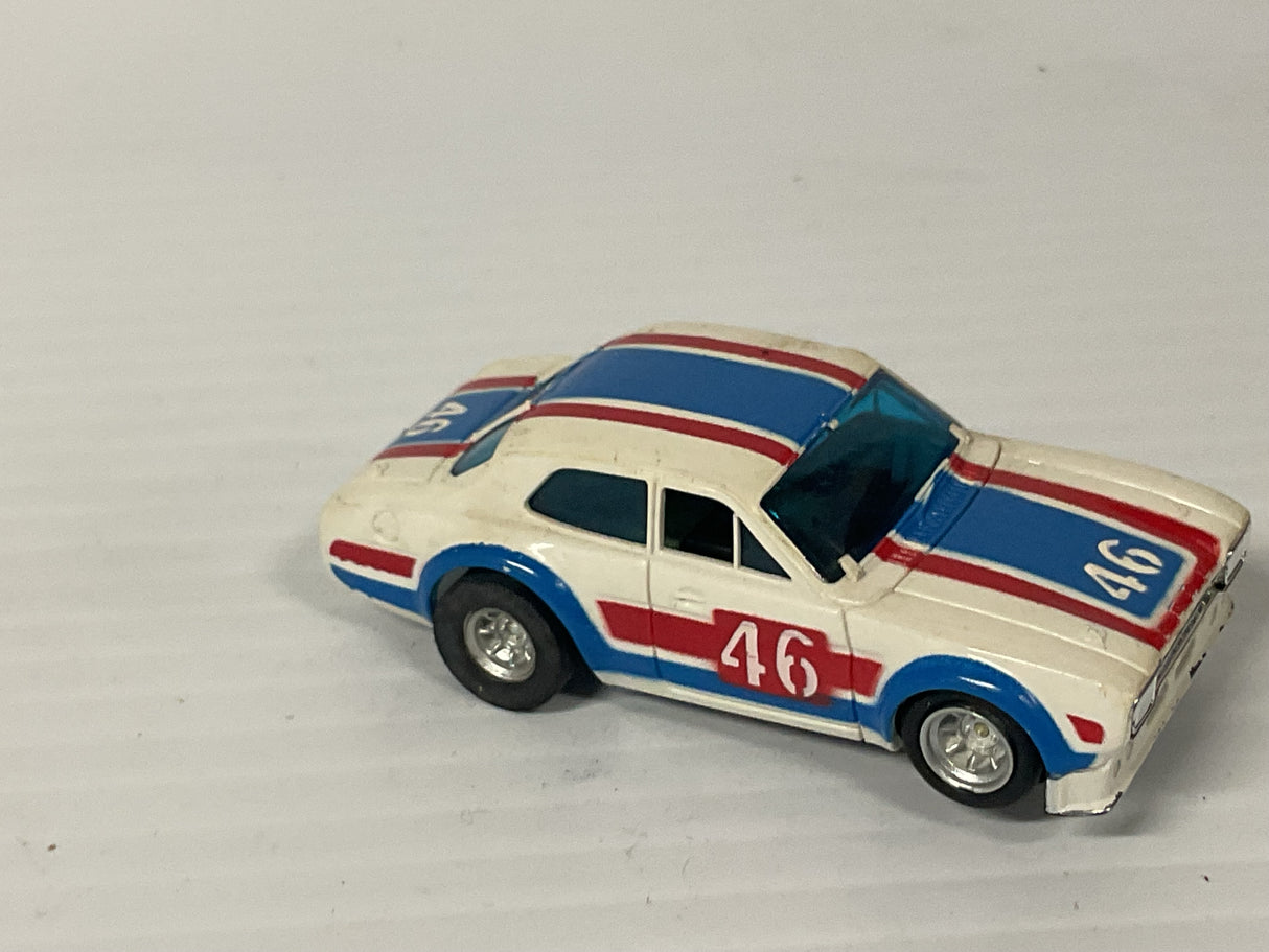 Aurora AFX magnatraction Ford Escort White/Red/Blue (#46 in Red)  | 1951 | Aurora - AFX