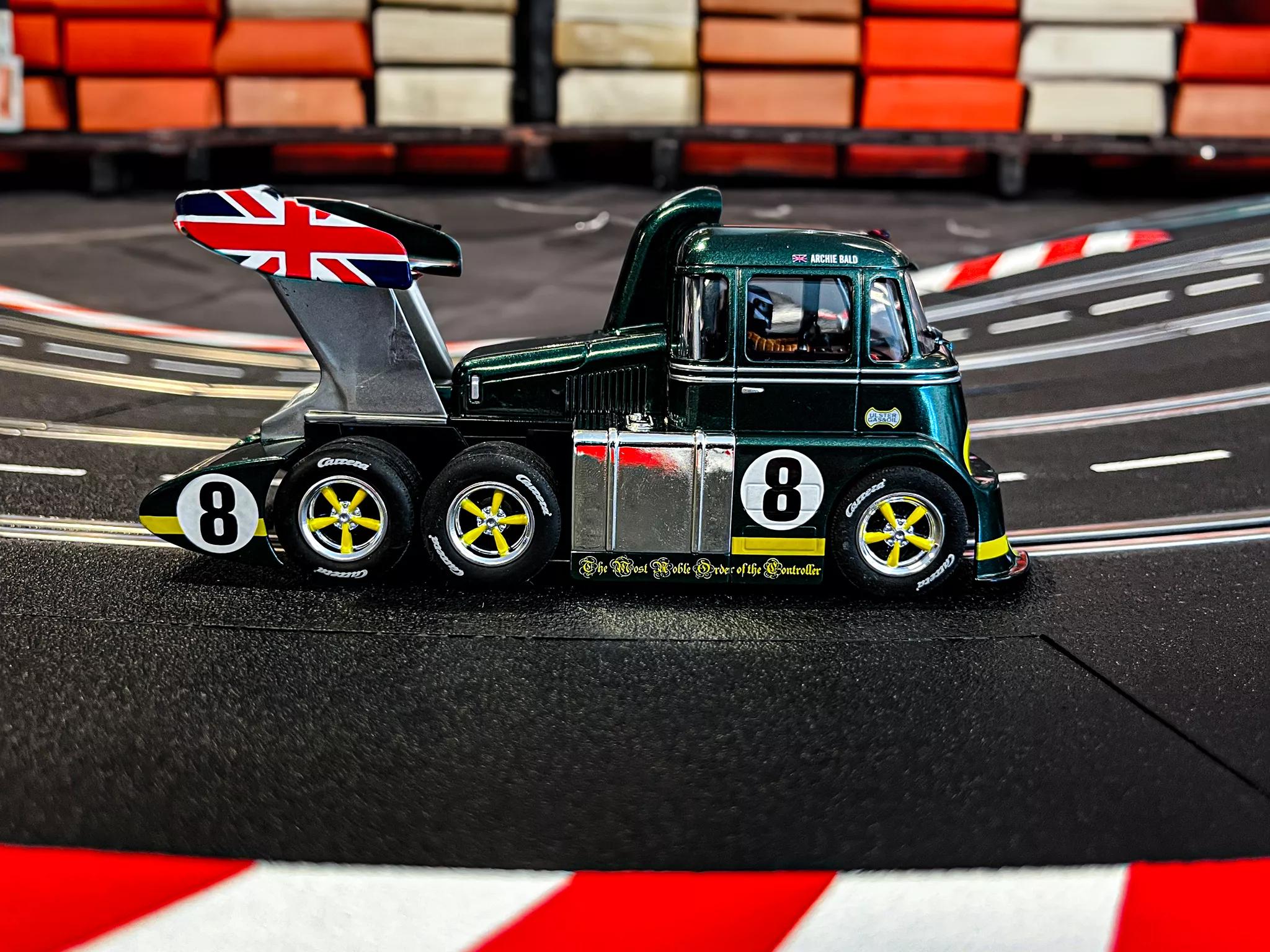 Racetruck Cabover British Racing Green No.8 | 20031093 | Carrera