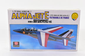 Alpha Jet E model kit box art showing a French Air Force jet for Boy Plastic Model Kits P500