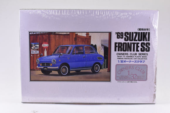 Second Chance 1969 Suzuki Fronte SS Owners CLub Series 1:32 Scale | 51006 | ARII Plastic Model
