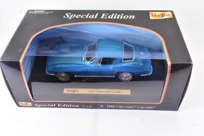 Blue 1:18 scale model of a 1965 Chevrolet Corvette in its box for Maisto 46629