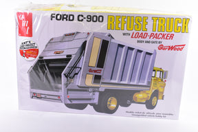 Box art for Ford C-900 refuse truck model kit for AMT AMT1247