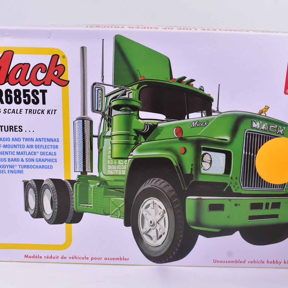 Second Chance Mack R685ST 1/25 Scale | AMT1039 | AMT Model Kits ...