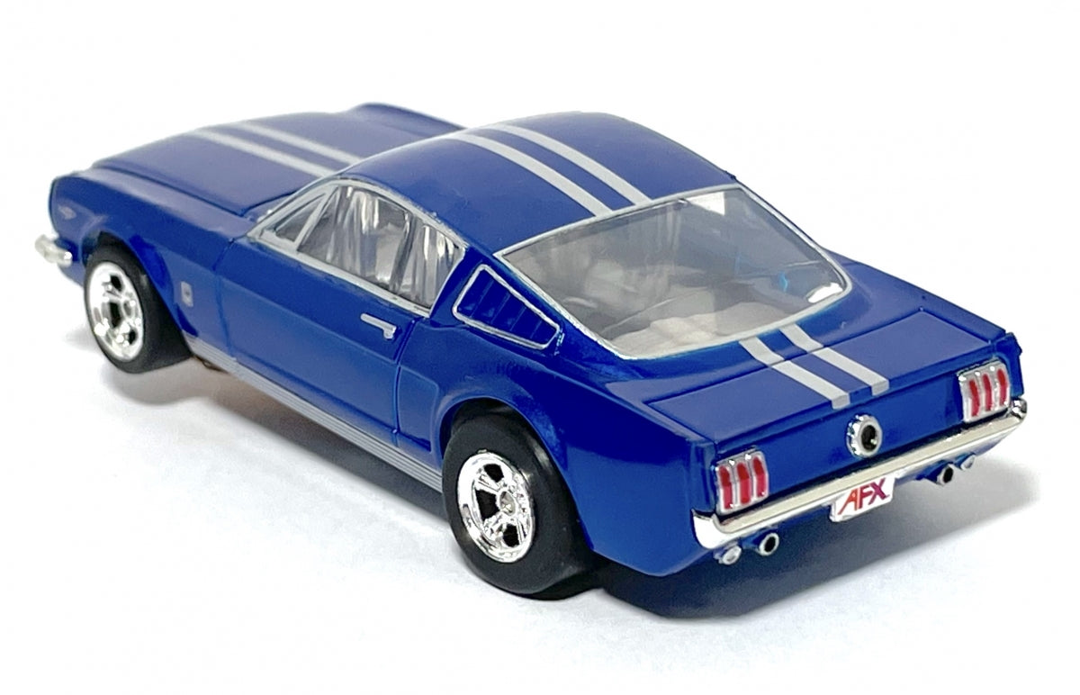 TEKNO NO.833 FORD MUSTANG （メタリックブルー） 1966 Ford Mustang Fastback Metallic Blue | 22086 | AFX/Racemasters