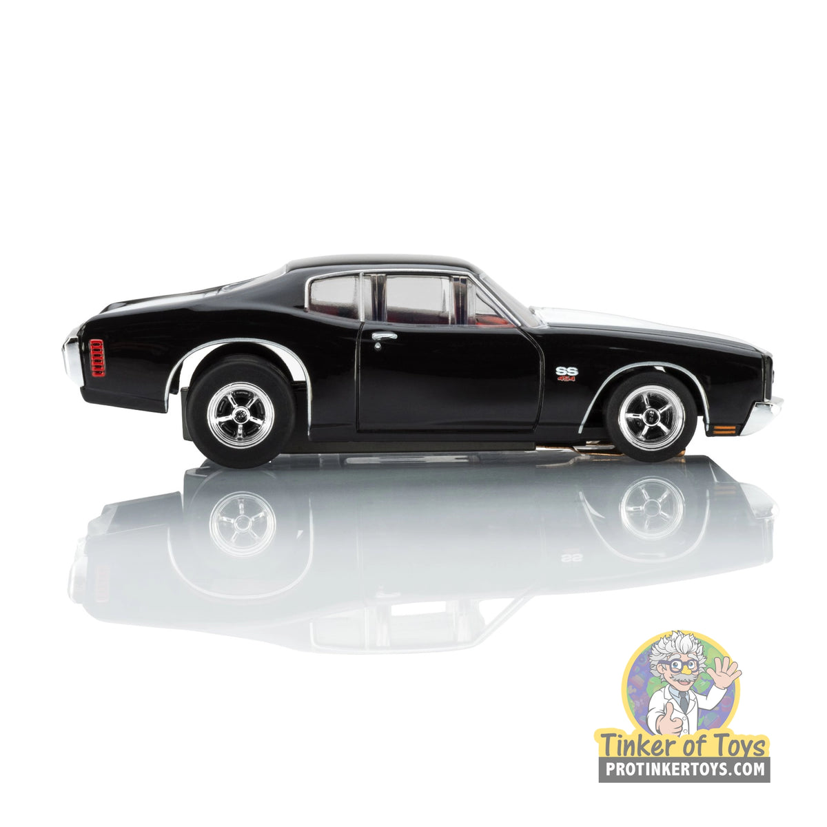 AFX 22118 1970 Chevelle LS6 SS 454 black and white, right side