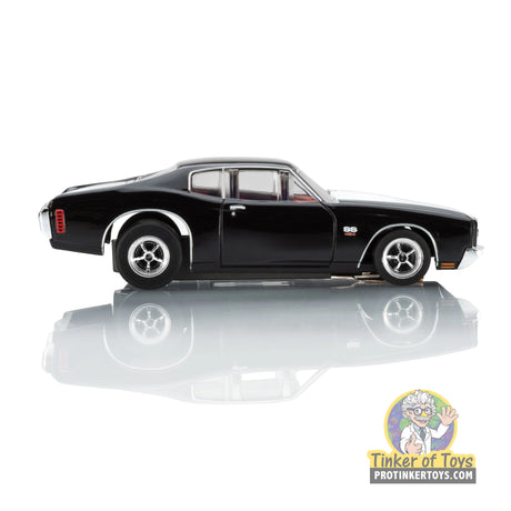 AFX 22118 1970 Chevelle LS6 SS 454 black and white, right side