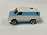 Aurora AFX magnatraction custom van Blue/White special chassis | 1942 | Aurora - AFX