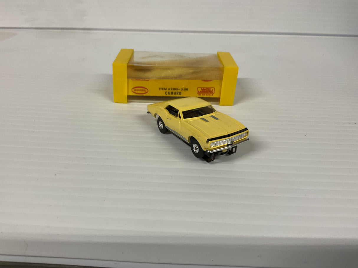 Aurora AFX Camero 1967-70 Yellow/Black Stripe Thunder-jet  | 1388 | Aurora - AFX- Model Motoring