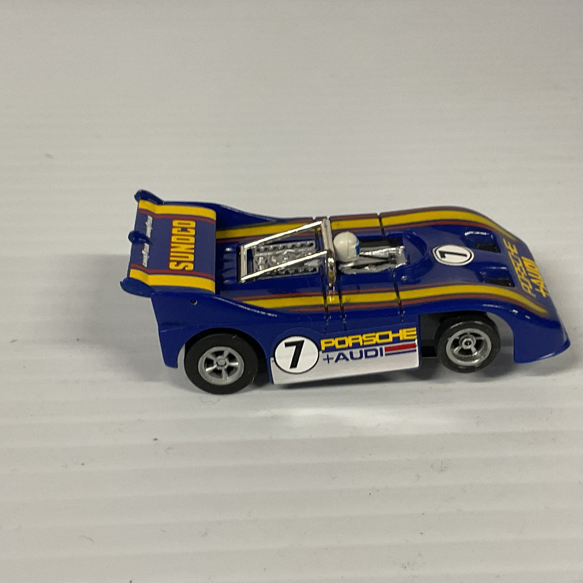 Aurora AFX non-magnatraction Porsche 510K "Can Am' blue/yellow #7  | 1786 | Aurora - AFX