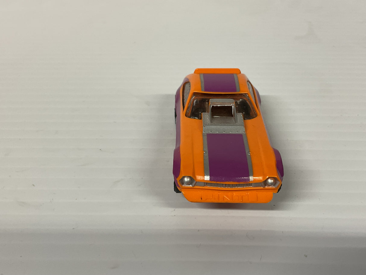 Aurora AFX non-magnatraction Pinto Funny Car Lime Orange/Purple | 1761 | Aurora - AFX