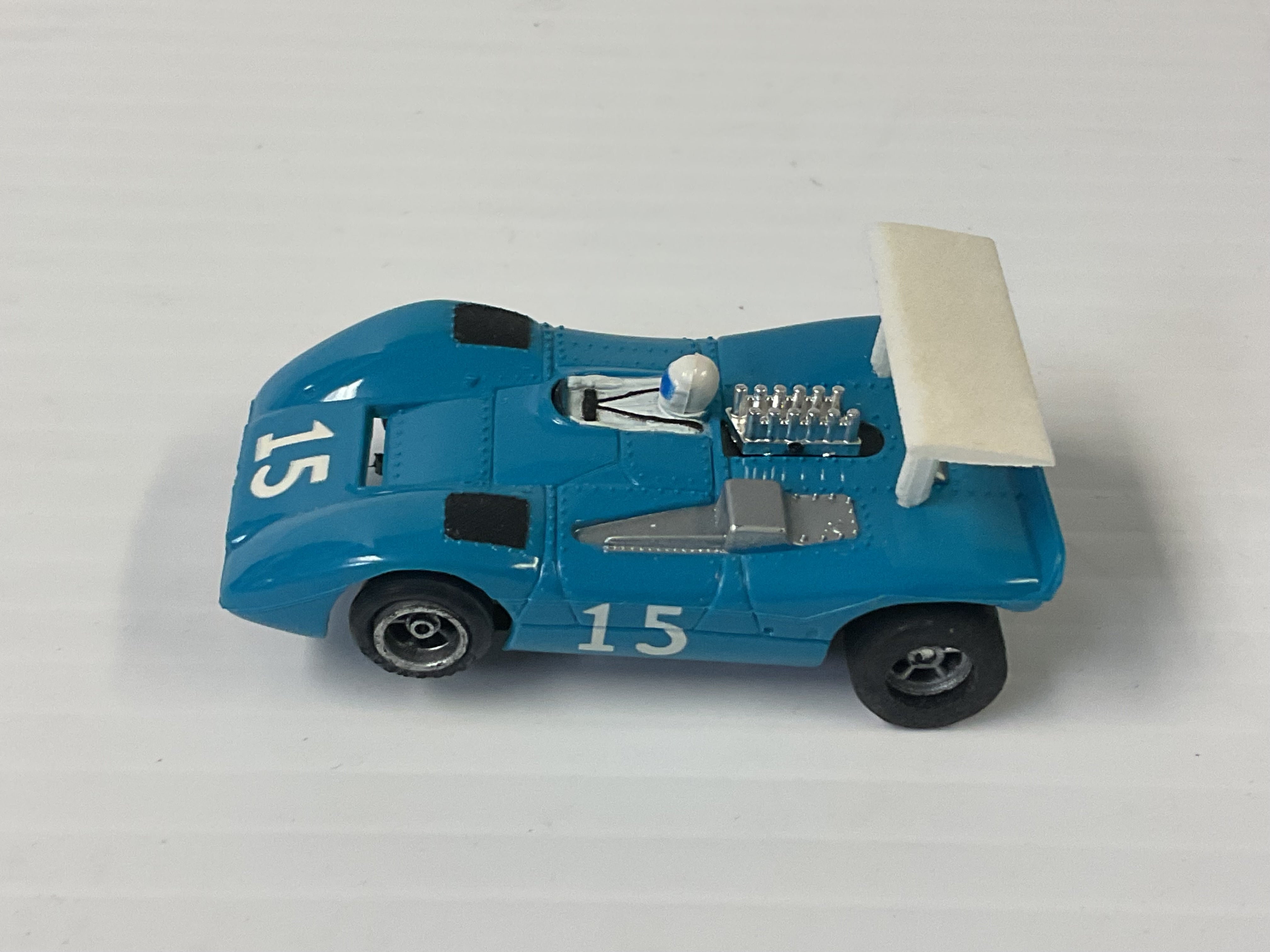 Aurora AFX magnatraction it's a Ferrari Can-Am 612 blue | 1751