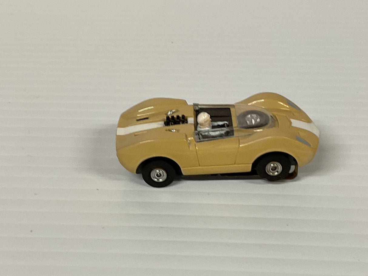 Aurora AFX -Thunder-jet McLaren Elva Tan/White  | 1397 | Aurora - AFX- Model Motoring
