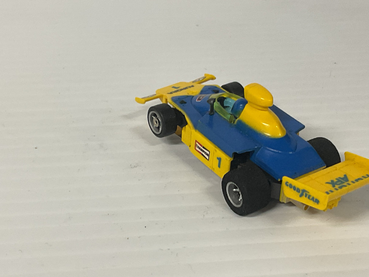 Aurora AFX Super G-Plus McLaren F-1 Yellow/Blue w/Scoop | 2845 | Aurora - AFX