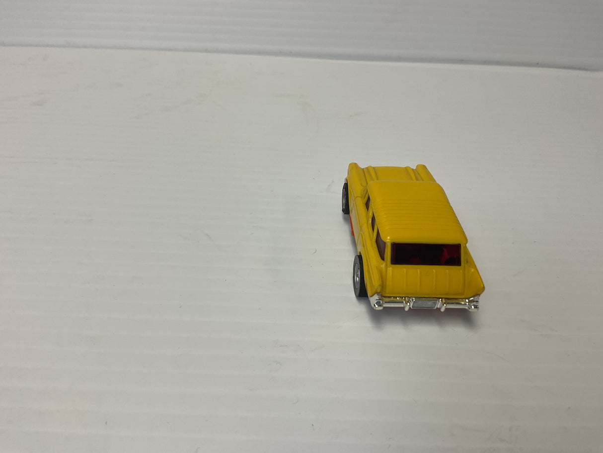 Aurora AFX non-magnatraction 1957 Chevy nomad yellow orange pipes, | 1903 | Aurora - AFX