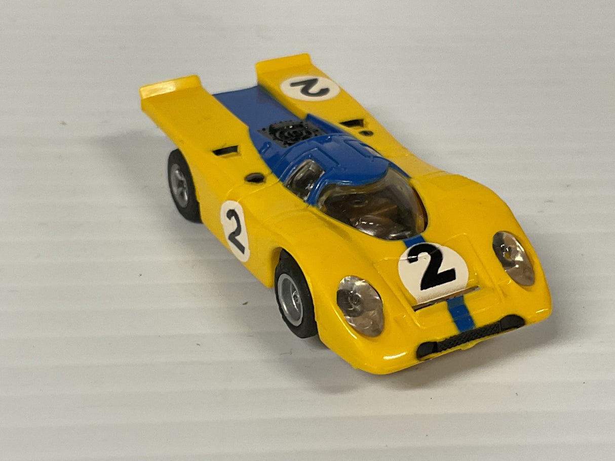 Aurora AFX non- magnatraction Lighted  Porsche 917 Yellow/Blue #2  | 1702 | Aurora - AFX