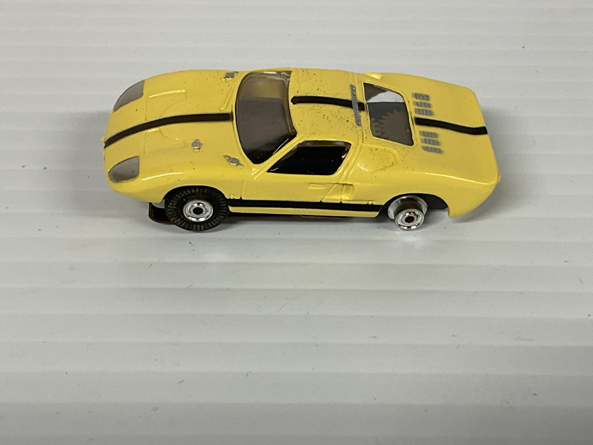 Aurora AFX -Thunder-jet IFord GT Yellow/black  | 1374 | Aurora - AFX- Model Motoring