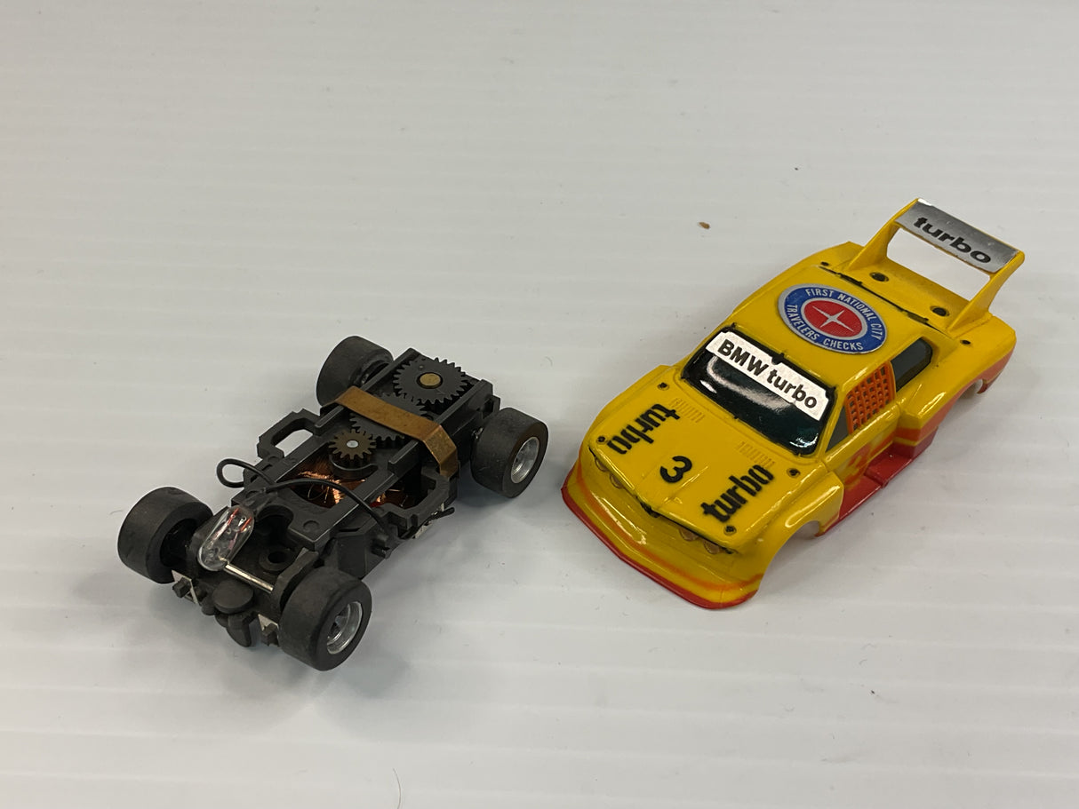 Aurora AFX magnatraction  BMW 320i Turbo Yellow/orange #3  | 1980 | Aurora - AFX