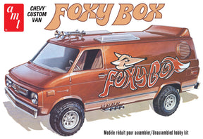 Orange 1975 Chevy Van "Foxy Box" model kit box art for AMT AMT1265