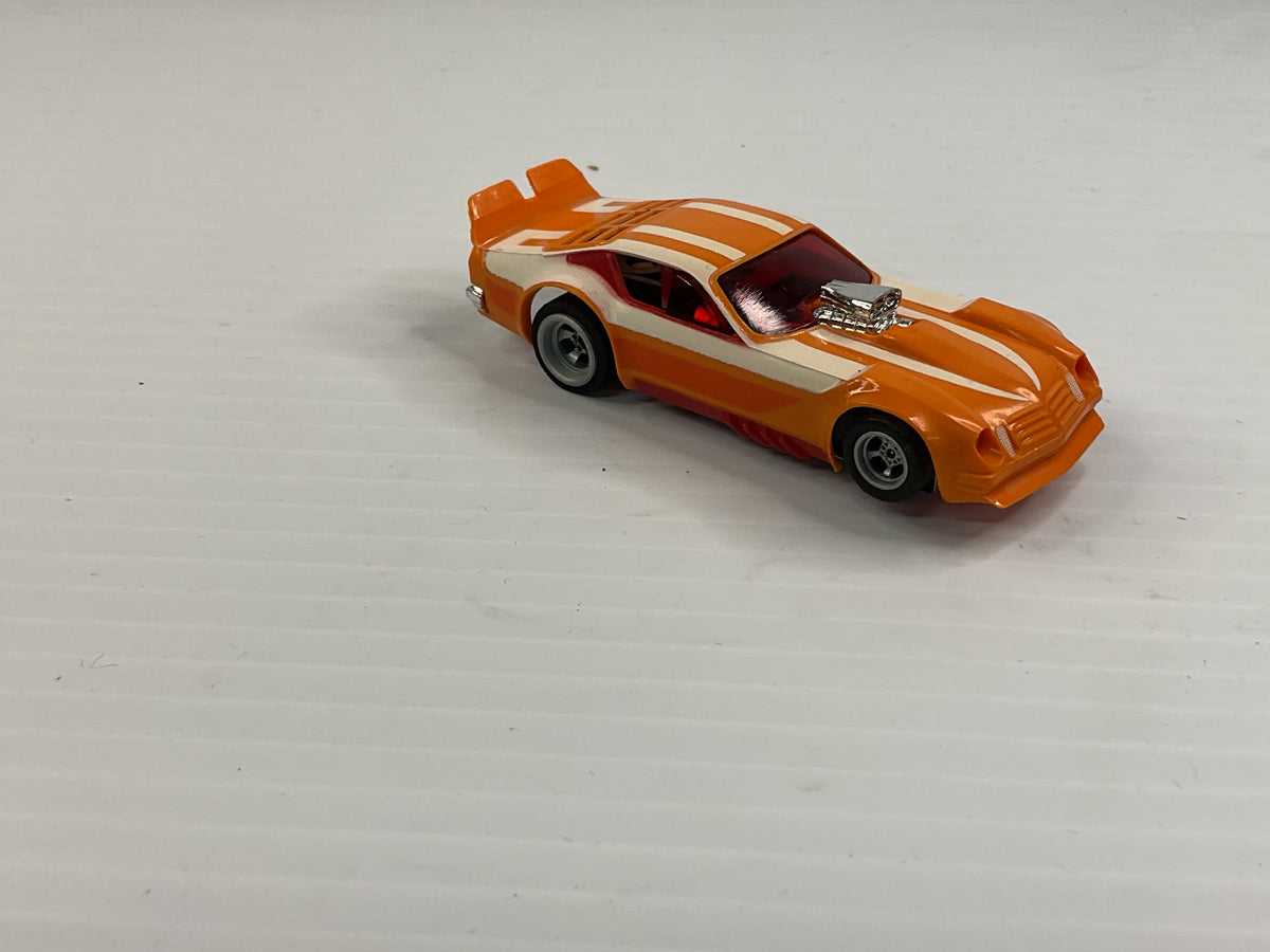 Aurora AFX magnatraction Vega Funny Car Orange/White/Red  | 1943 | Aurora - AFX