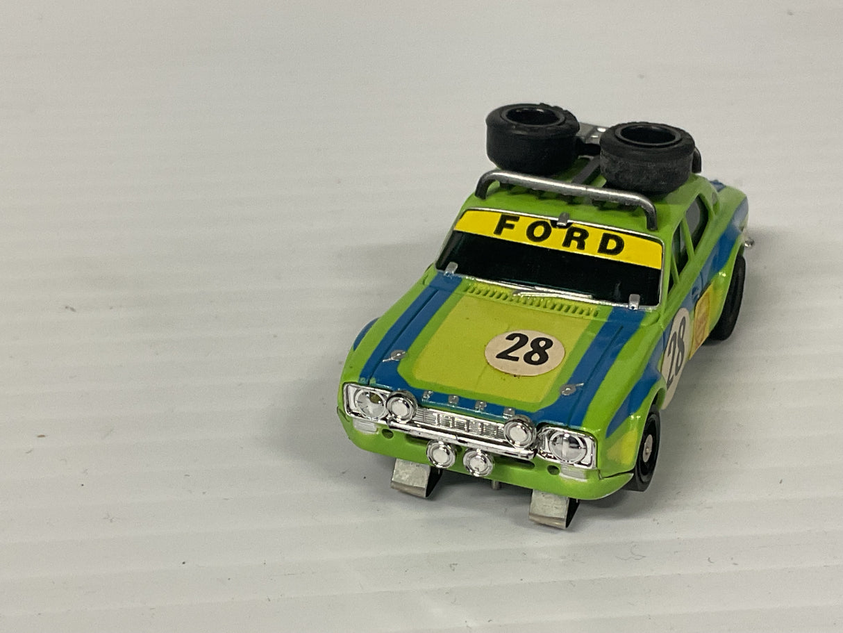 Aurora AFX G-plus Rallye Ford Escort Lime/blue #28 w/stickers  | 1736 | Aurora - AFX
