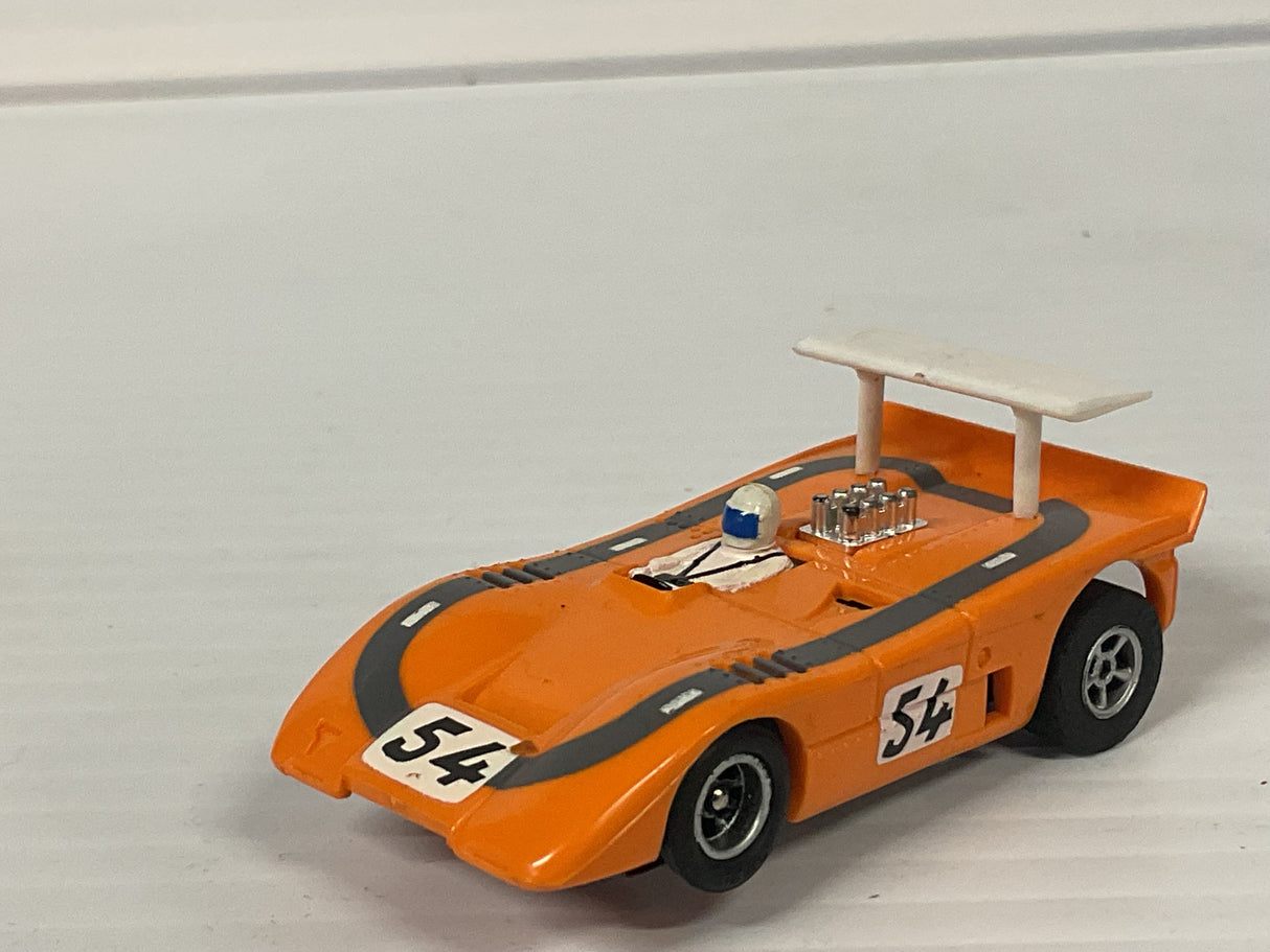 Aurora AFX non-magnatraction Auto World McLaren XLR Orange/Gray #54  | 1752 | Aurora - AFX