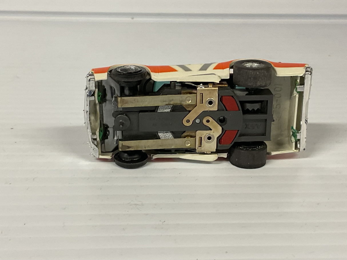 Aurora AFX magnatraction lighted Chevelle Stocker white/orange #17  | 1929 | Aurora - AFX
