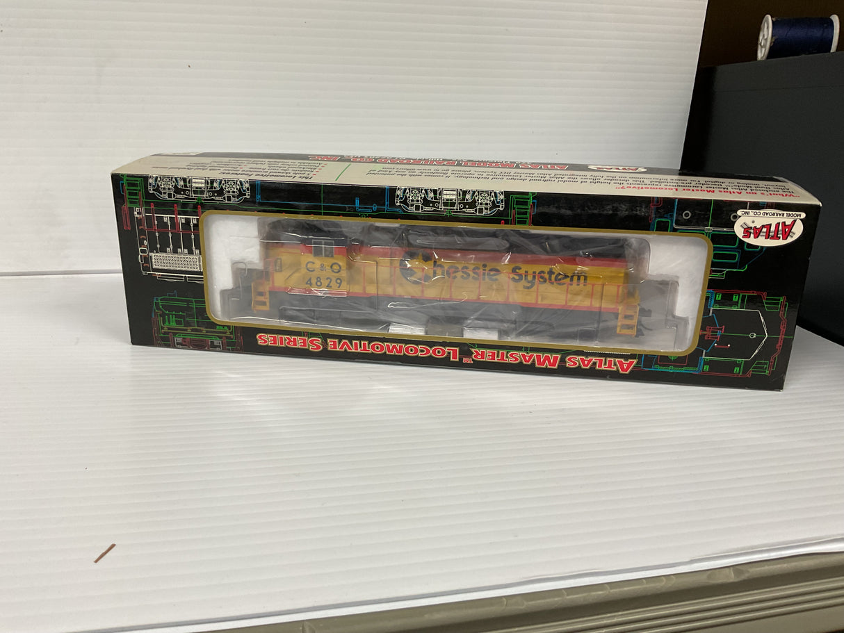 Atlas Model. GP-38 Locomotive-Low Nose Chessie System C&O $4829 | 9154 |  Atlas